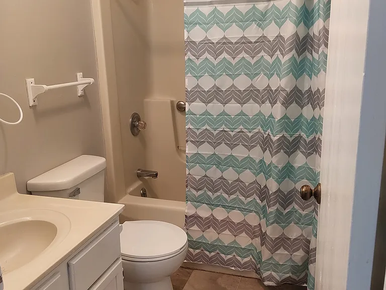 107 S John St #2 — Photo 11