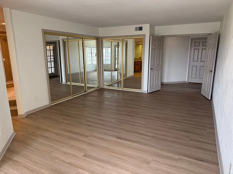 4032 Ampudia St — Photo 22