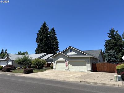 1600 Fairview Pl, Cottage Grove, OR, 97424