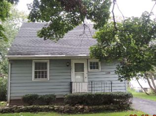 567 Farnum St, Aurora, IL 60505