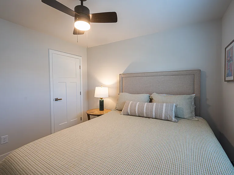 408 Serenity Cir — Photo 19