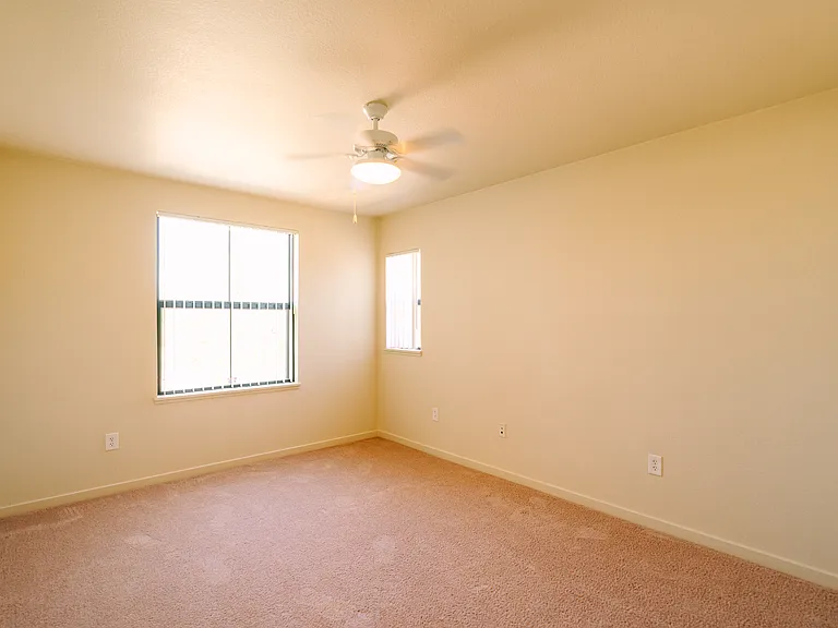 Soaring Heights Davis Monthan Air Force Base Housing — Photo 17
