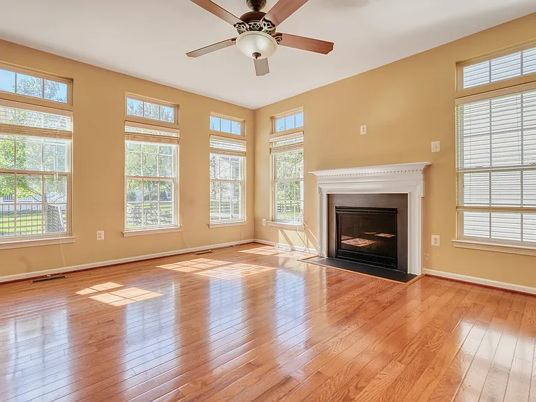 42245 Sweet Ct — Photo 23