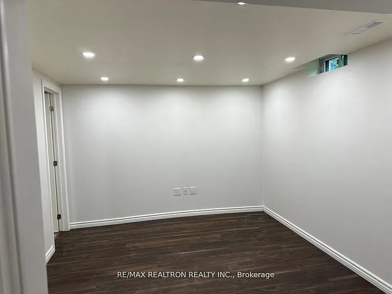 69 Gatcombe Cir #BASEMENT — Photo 16