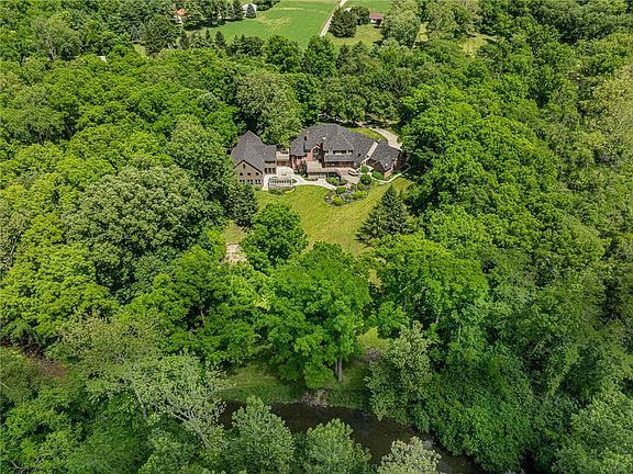 5th image of 4284 Deweese Rd