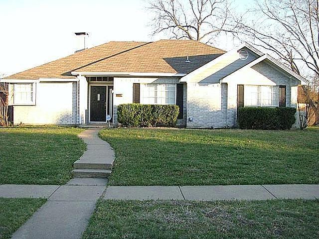 1st image of 1802 Elm Creek Dr