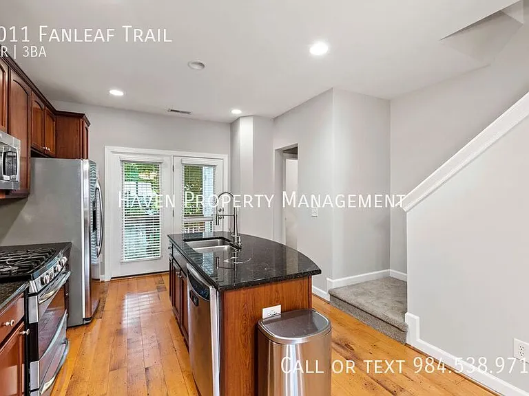 8011 Fanleaf Trl — Photo 9