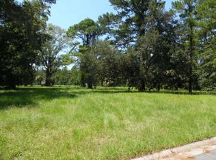 1103 River Oaks Rd, Brunswick, GA 31523