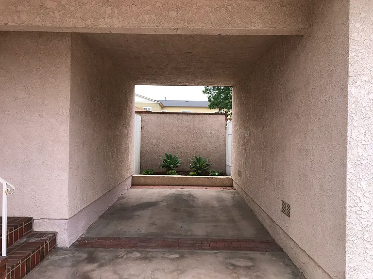 Shared guest parking