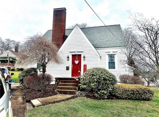 320 Delmont Ave, Belle Vernon, PA