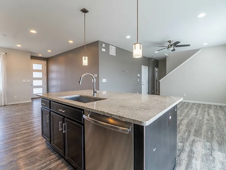 11069 Rifle Ct — Photo 5