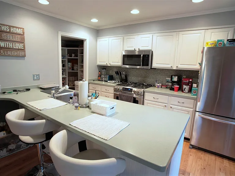 1724 Dana St — Photo 14