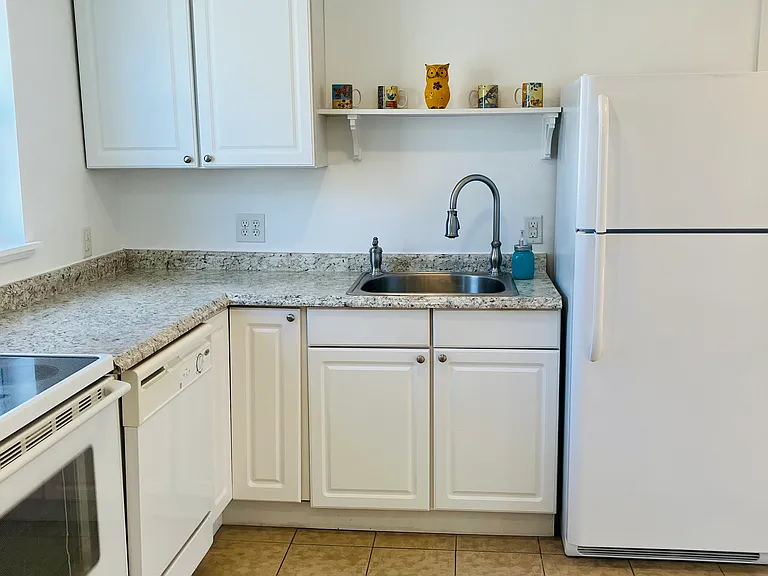 120 Fleming St #A — Photo 7
