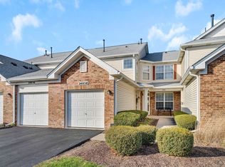 24058 Pear Tree Cir, Plainfield, IL 60585