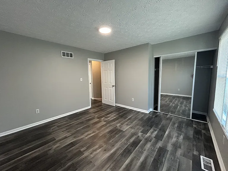 644 Harr Park Ct — Photo 17