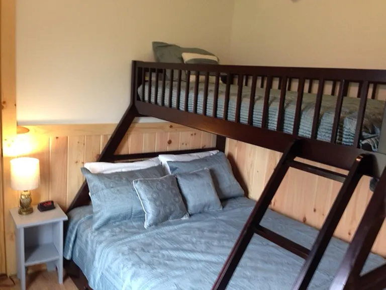 456 Maples Rd — Photo 8
