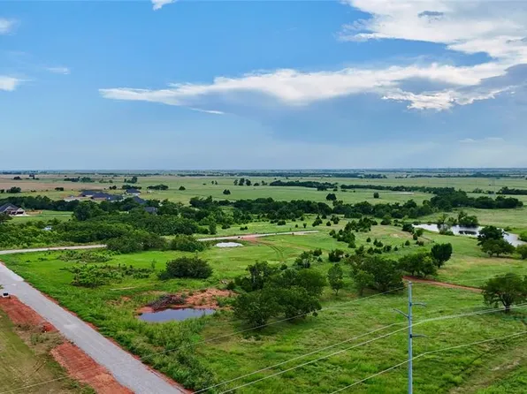 4 W Industrial Rd, Guthrie, OK 73044