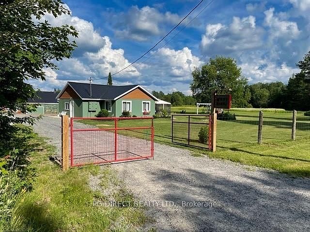 1st image of 667 Yearley Rd