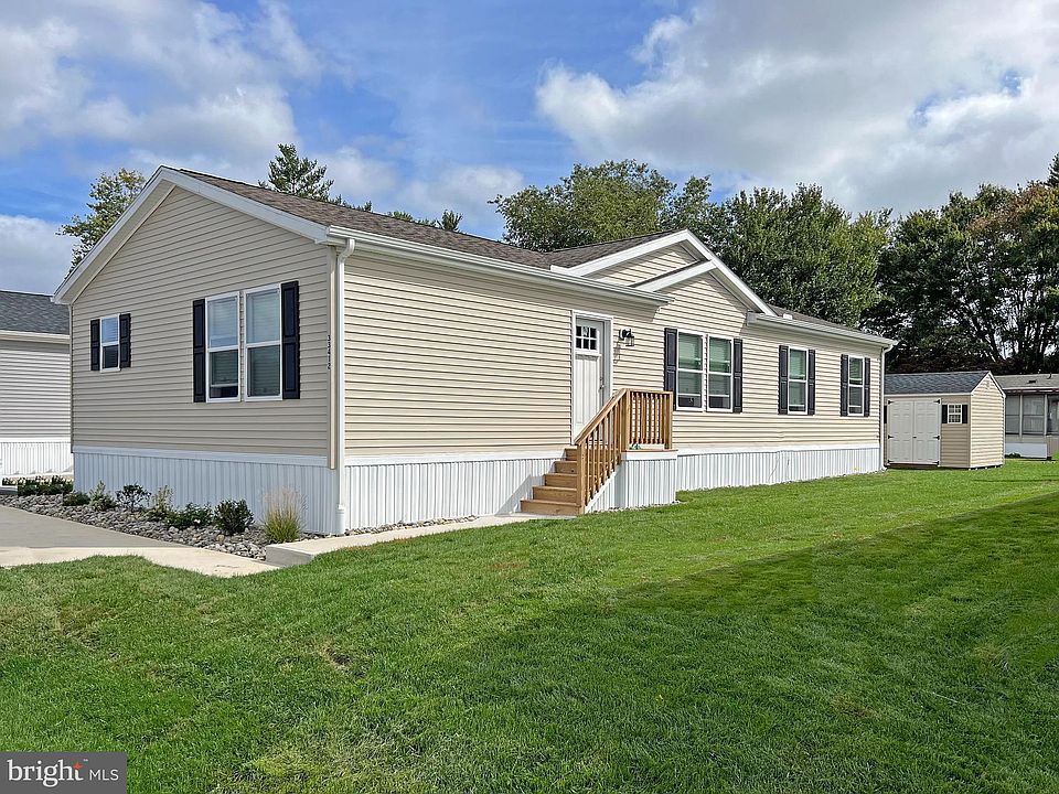 1st image of 33412 Buttercup St #J-14
