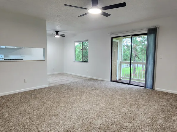 300 Mercury Ave SE APT 201, Palm Bay, FL 32909