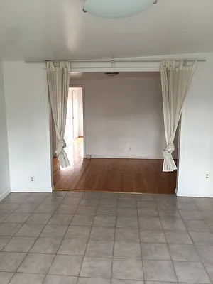 Rented by Realty Collective | media 31