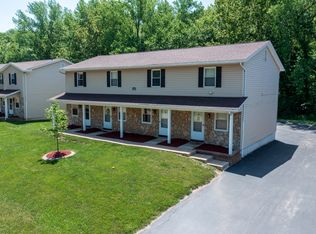 111 Park Charles Blvd S, Saint Peters, MO 63376