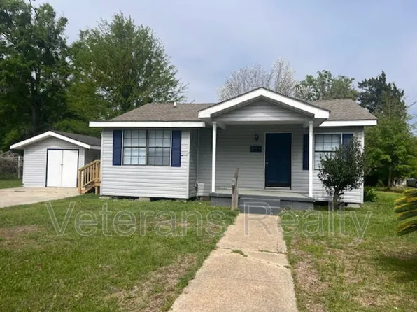 701 N Nicholson Ave, Long Beach, MS 39560