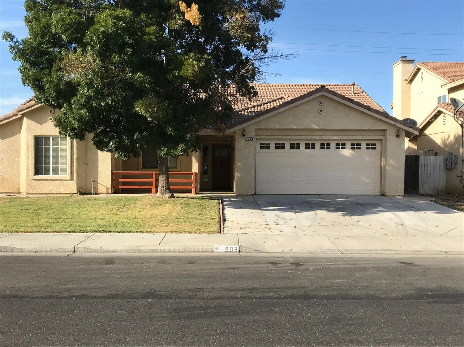 503 Burgundy St photo 1