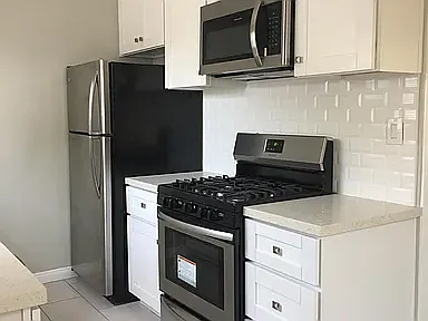 4518 Palm Ave — Photo 3