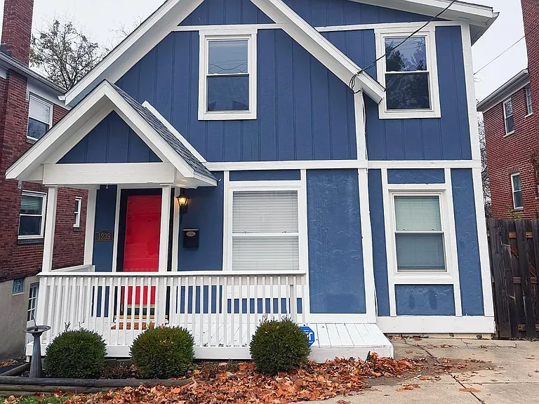 1239 Isis Ave — Photo 1