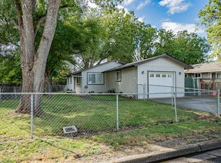 393 Elm Way, Eagle Pt, OR 97524