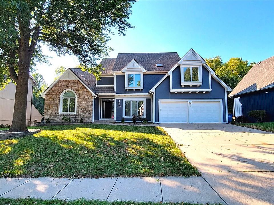 1st image of 1320 Wellington Way