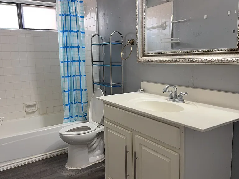 768 Pierre Ln — Photo 18