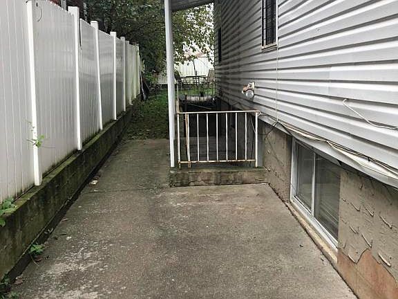 5th image of 114 Grandview Ave