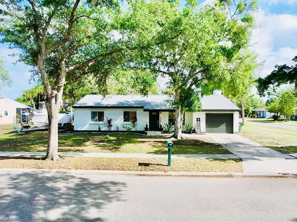 4400 McKibben Dr, North Port, FL 34287