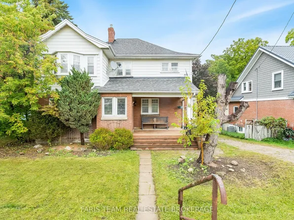 105 Barrie St, Bradford West Gwillimbury, ON L3Z 4H1