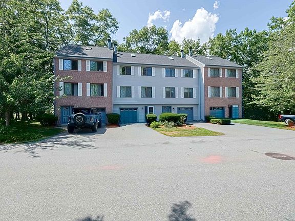2nd image of 22 Vanden Road