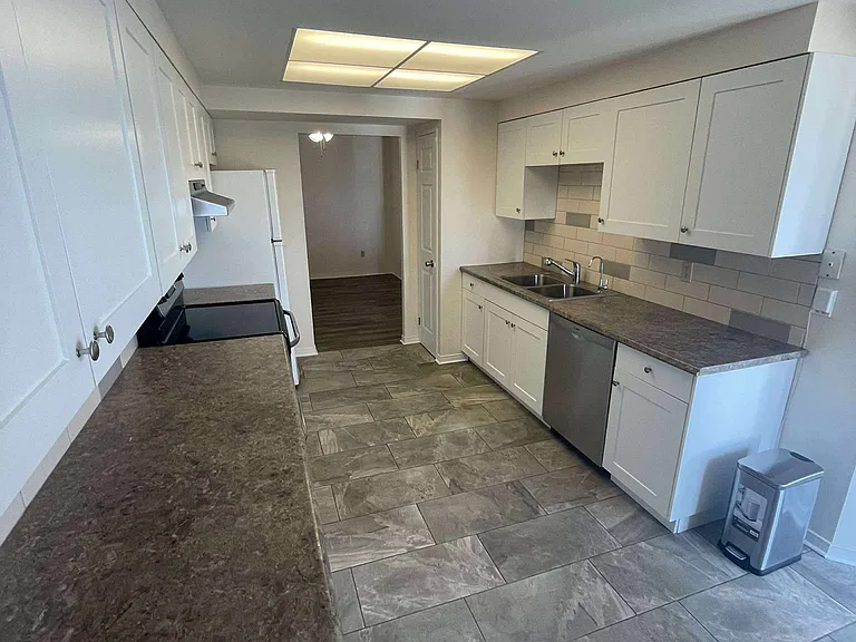 265 Westcourt Pl #1101 — Photo 6