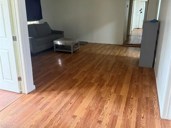 7800 NW 8th St, Oklahoma City, OK 73127