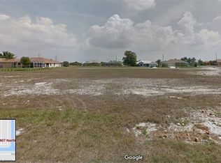 407 NW 37th Pl, Cape Coral, FL 33993
