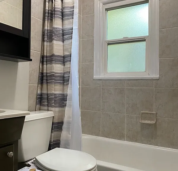 812 S Blair St — Photo 5