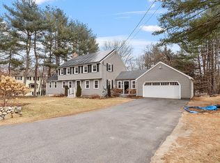 116 School St, Chelmsford, MA 01824