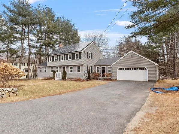 116 School St, Chelmsford, MA 01824