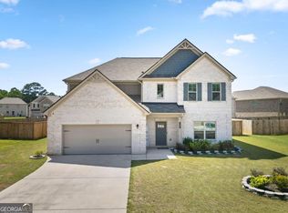 197 Cabin Way, Hampton, GA 30228