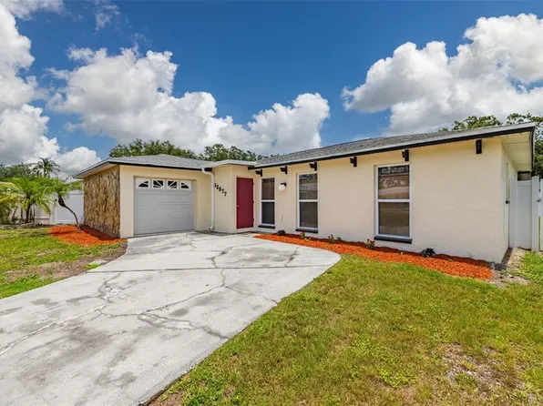 12877 Palm Dr, Largo, FL 33774
