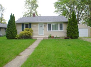 3281 Stone School Rd, Ann Arbor, MI 48108