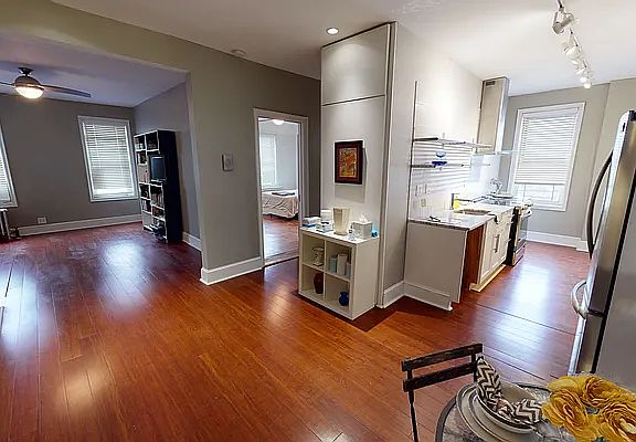 2nd image of 132 W 169th St APT 6C