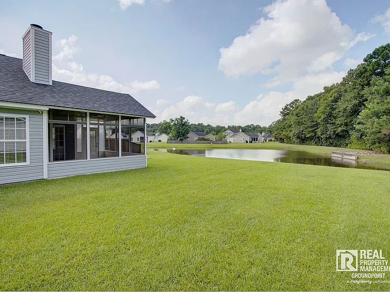302 Coosawatchie St — Photo 18