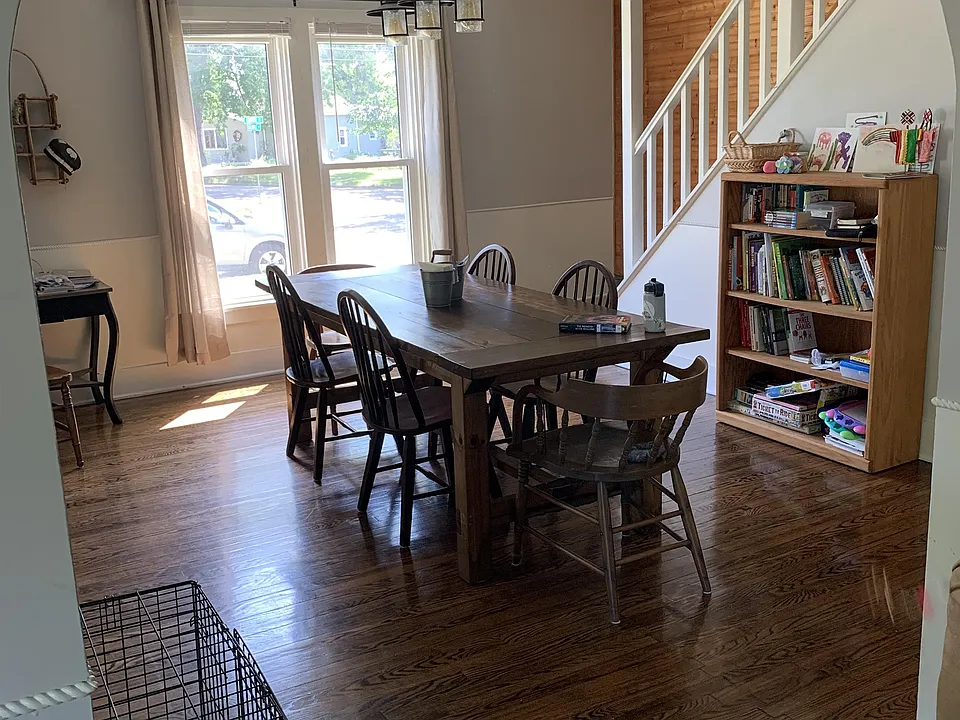342 Elm St