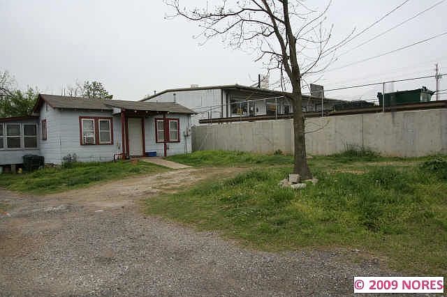 2nd image of 100 W 34th St S